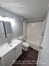 704 Amhurst Dr in Erlanger, KY - Building Photo - Building Photo