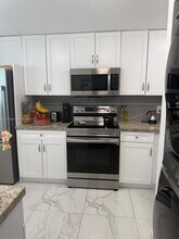 1790 W 75th St in Hialeah, FL - Building Photo - Building Photo