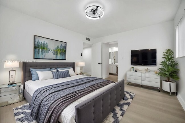 property at 9514 N Belfort Cir