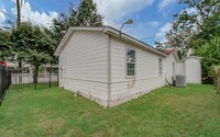 802 E 33rd St in Houston, TX - Building Photo - Building Photo