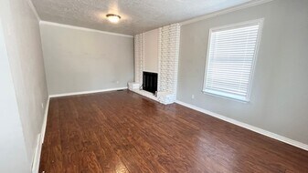 55 E 11000 S in Sandy, UT - Building Photo