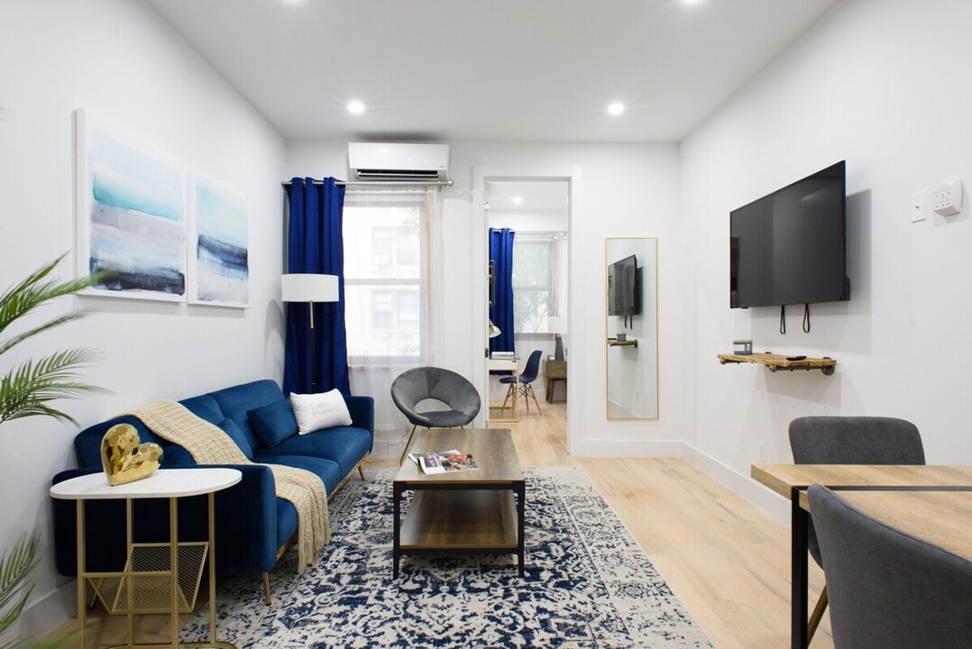 315 E 78th St in New York, NY - Building Photo