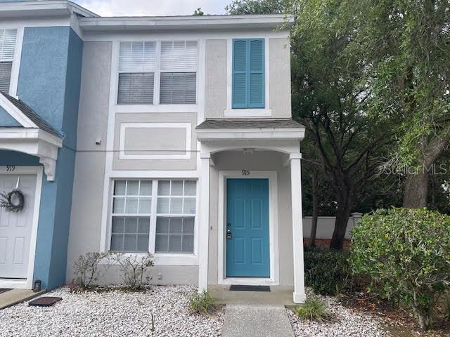property at 915 Vineland Pl