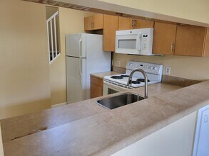 1112 Coral Club Dr in Coral Springs, FL - Building Photo - Building Photo