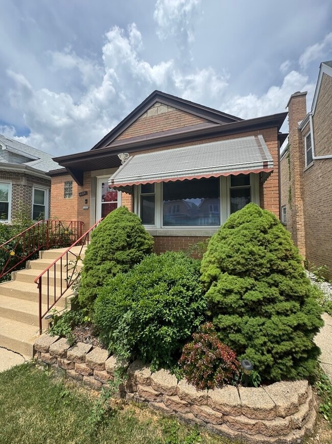property at 6104 W School St