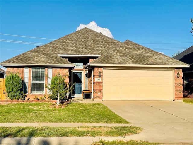 2704 Trent Trail in Fort Worth, TX - Building Photo