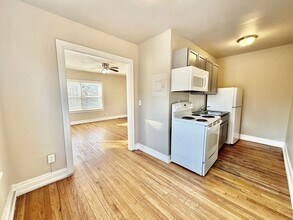 3734-3736 Warwick Blvd in Kansas City, MO - Building Photo - Building Photo