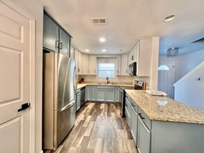235 Pelican Pl in Destin, FL - Foto de edificio - Building Photo