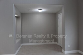 6815 S 41st Ln in Phoenix, AZ - Building Photo - Building Photo