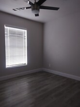 1154 Ebert Street East in Lehigh Acres, FL - Foto de edificio - Building Photo