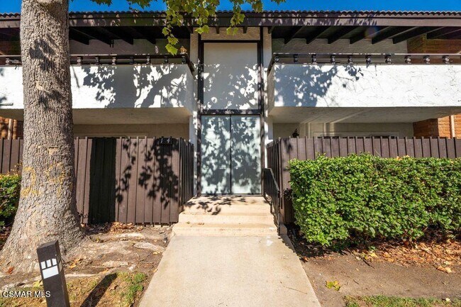 31505 Lindero Canyon Rd in Westlake Village, CA - Building Photo - Building Photo