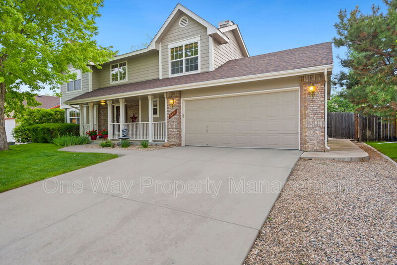 508 Parkwood Dr in Windsor, CO - Foto de edificio