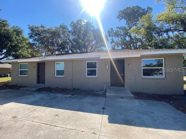 1353 Goletz Ln in Lakeland, FL - Building Photo