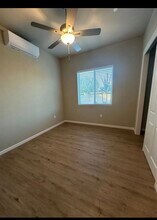 6004 E Sussex Way in Fresno, CA - Building Photo - Building Photo