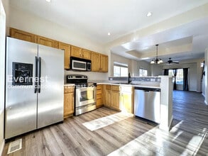 9600 W Chatfield Ave in Littleton, CO - Building Photo - Building Photo