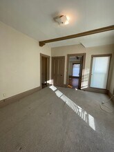 613 Exchange St-Unit -613 Exchange #2 in Emporia, KS - Building Photo - Building Photo