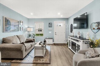 312 Hammersmith Cir in Frederick, MD - Building Photo - Building Photo