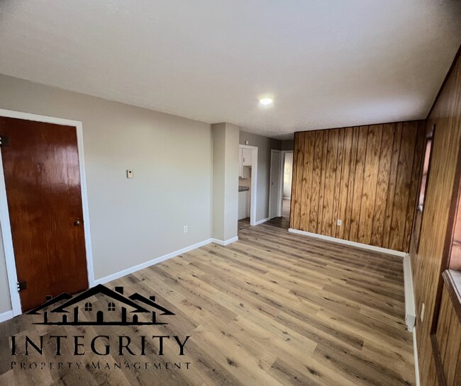 112 Fleetwood Dr in Waynesville, MO - Building Photo - Building Photo