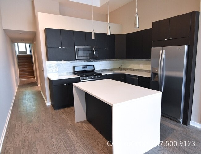 property at 958 Shackamaxon St