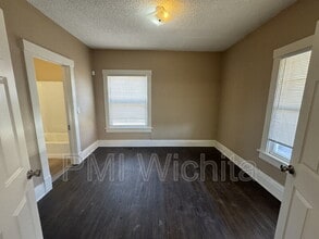 511 E Indianapolis St in Wichita, KS - Building Photo - Building Photo