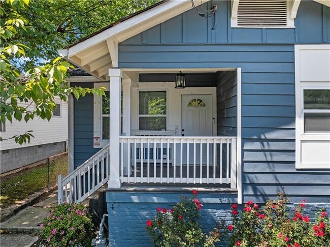 807 Gilbert St SE in Atlanta, GA - Building Photo - Building Photo