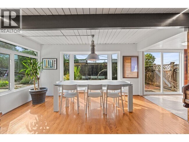 property at 442 Monteray Ave