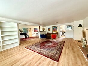 240 Vista De La Cumbre in Santa Barbara, CA - Building Photo - Building Photo