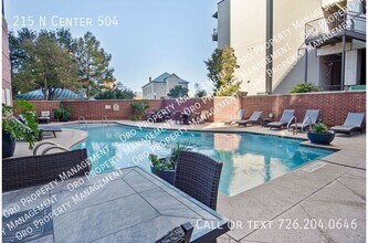 Live the High Paradise at The Vidorra, a Full-Service High-Rise with Stunning Views and Amenities!!! in San Antonio, TX - Building Photo - Building Photo