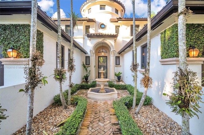 property at 627 Alcazar Ave