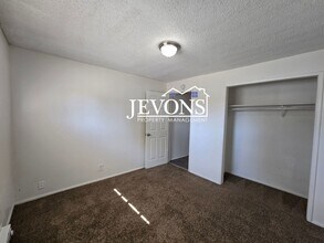 1219 Roosevelt Ave in Yakima, WA - Building Photo - Building Photo
