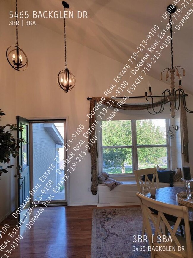 5465 Backglen Dr in Colorado Springs, CO - Building Photo - Building Photo