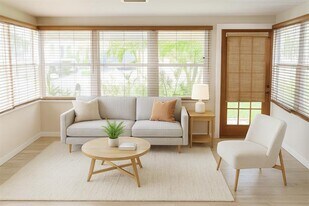 904 SE 13th St in Fort Lauderdale, FL - Building Photo