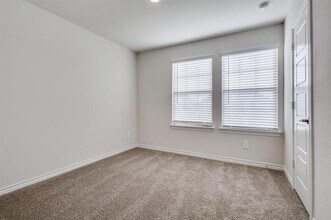 10213 Torch Light Ln in Krugerville, TX - Building Photo - Building Photo