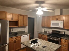 7 Tufts St, Unit 1 in Malden, MA - Building Photo