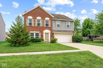 1265 Blue Haven Way in Greenwood, IN - Building Photo - Building Photo