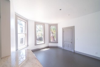2524 Dwight Way in Berkeley, CA - Building Photo - Building Photo