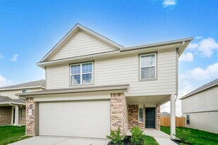 203 Fallow Deer Dr in Huntsville, TX - Building Photo