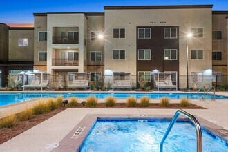 Album Union Village 55+ Active Adult Apartment Homes in Henderson, NV - Building Photo - Building Photo