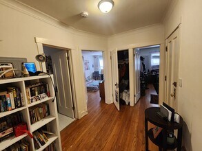 5201 N Bernard St in Chicago, IL - Building Photo - Building Photo
