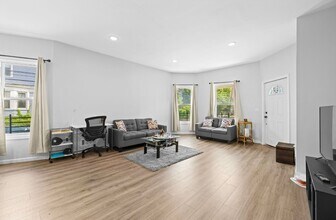 87 Isabella Ave in Newark, NJ - Building Photo - Building Photo