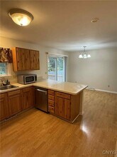 83 Downey Dr in Oswego, NY - Building Photo - Building Photo