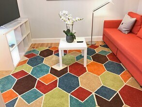 130 W 8th St, Unit 3 in Boston, MA - Building Photo - Building Photo