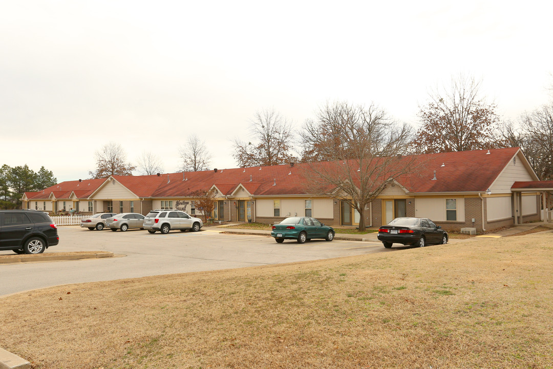 Heritage Village in Barling, AR - Building Photo