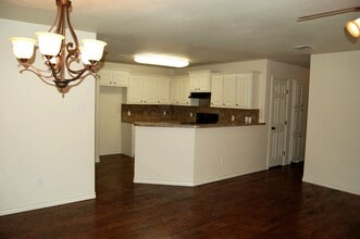 3203 109th St in Lubbock, TX - Building Photo - Building Photo