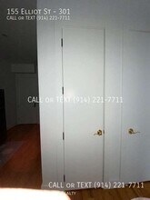 155 Elliot St in Yonkers, NY - Building Photo - Building Photo