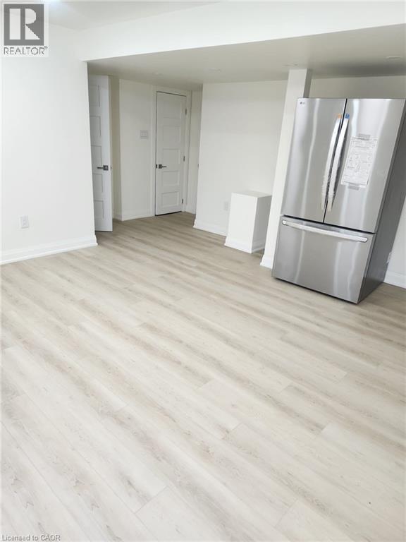 211 Granite Rdg Trl in Hamilton, ON - Building Photo - Building Photo