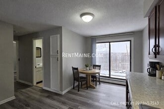 166 Water St in Randolph, ME - Foto de edificio - Building Photo