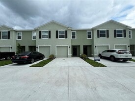 11147 Crescent Deer Dr in Land O Lakes, FL - Building Photo