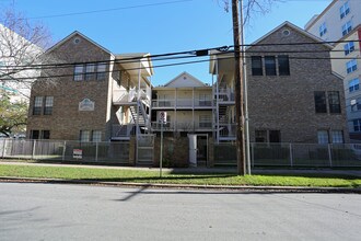 The Georgian in Austin, TX - Building Photo - Building Photo