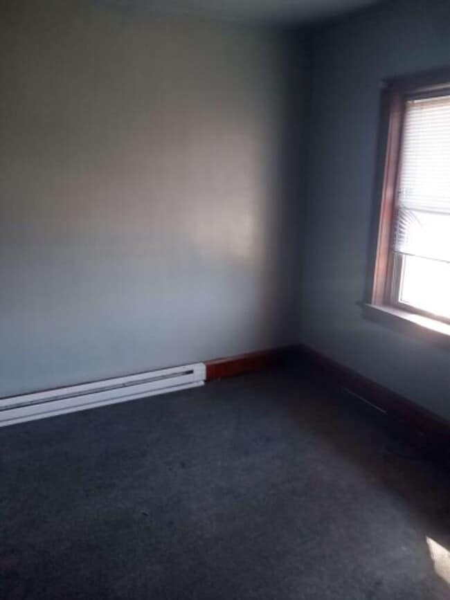 4325 W Burleigh St in Milwaukee, WI - Building Photo - Building Photo